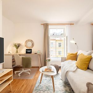 Studio met een Queen Size Bed
